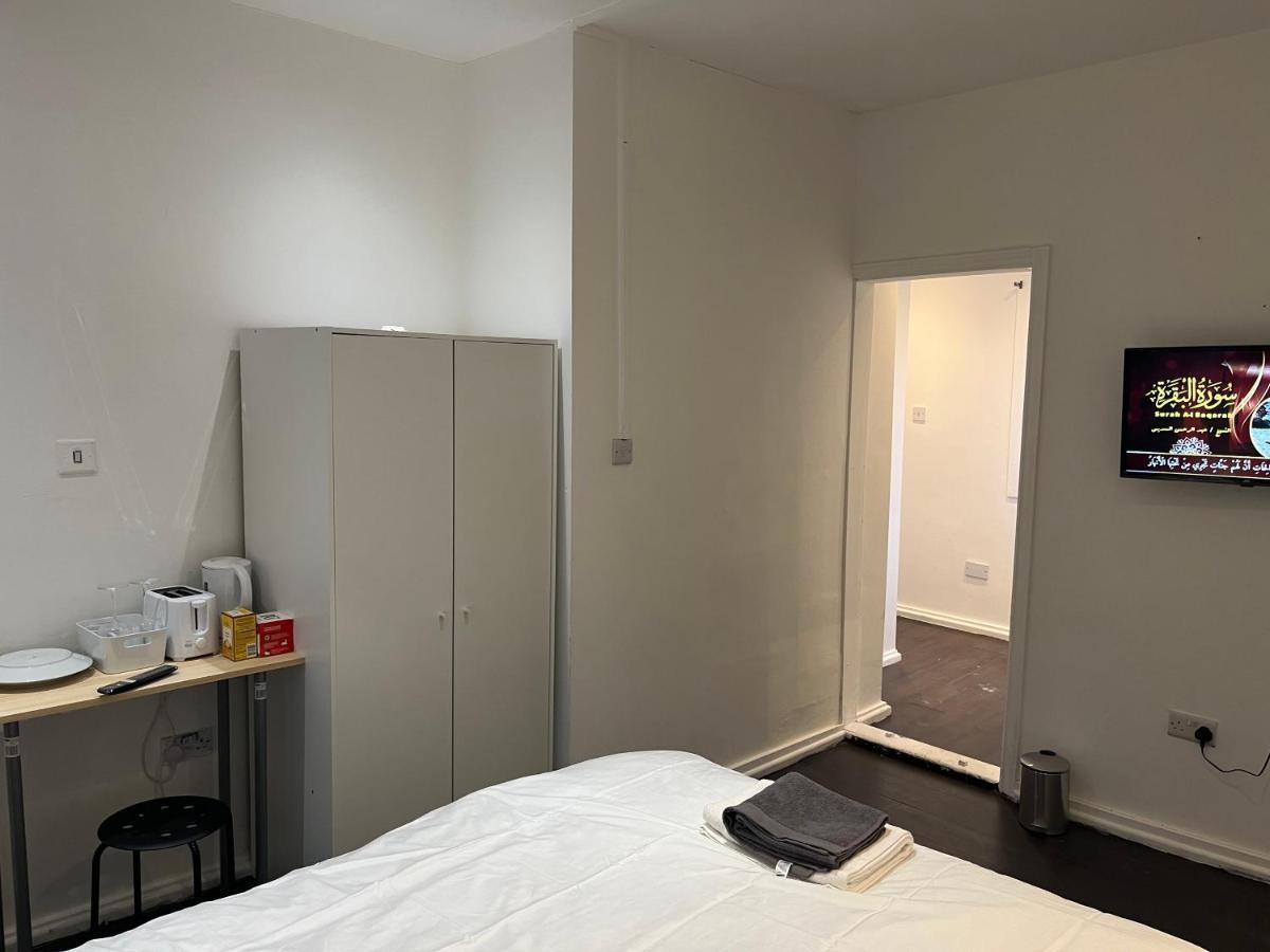 Y2 Guest House London Exterior photo